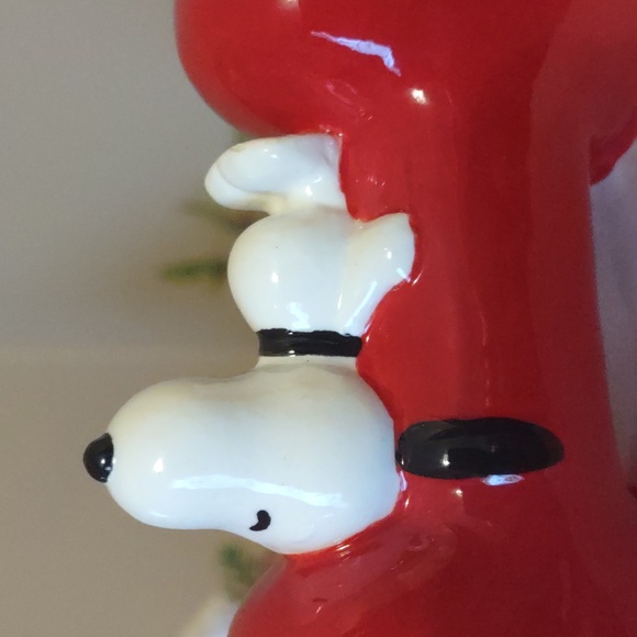 New Rae Dunn x Snoopy Peanuts ceramic JAR OF TREATS canister - Picture 3 of 7